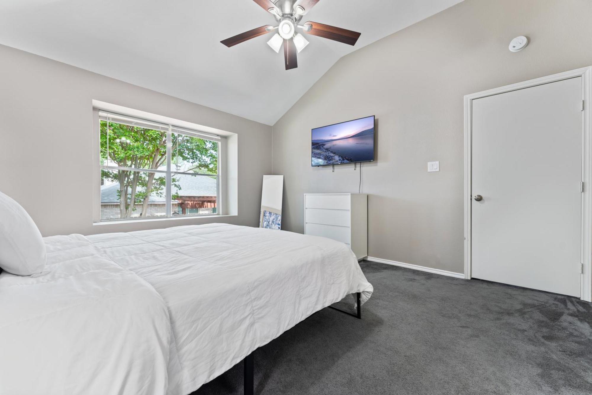 4 Bedroom Suburban Dream House - Seaworld-6Flags-Medcenter - Sleeps 10 San Antonio Exterior photo
