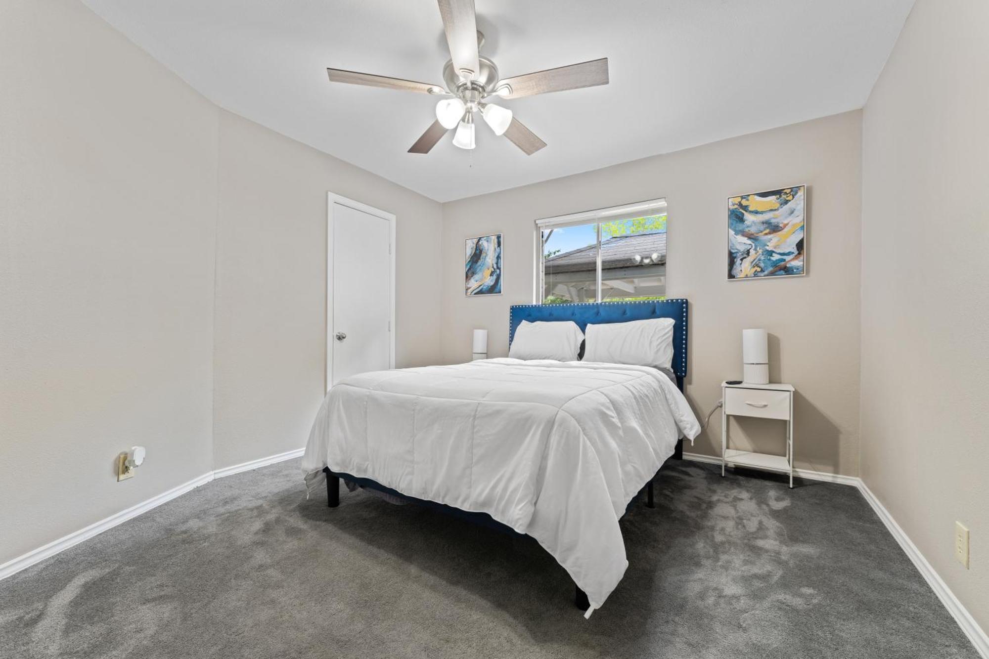 4 Bedroom Suburban Dream House - Seaworld-6Flags-Medcenter - Sleeps 10 San Antonio Exterior photo
