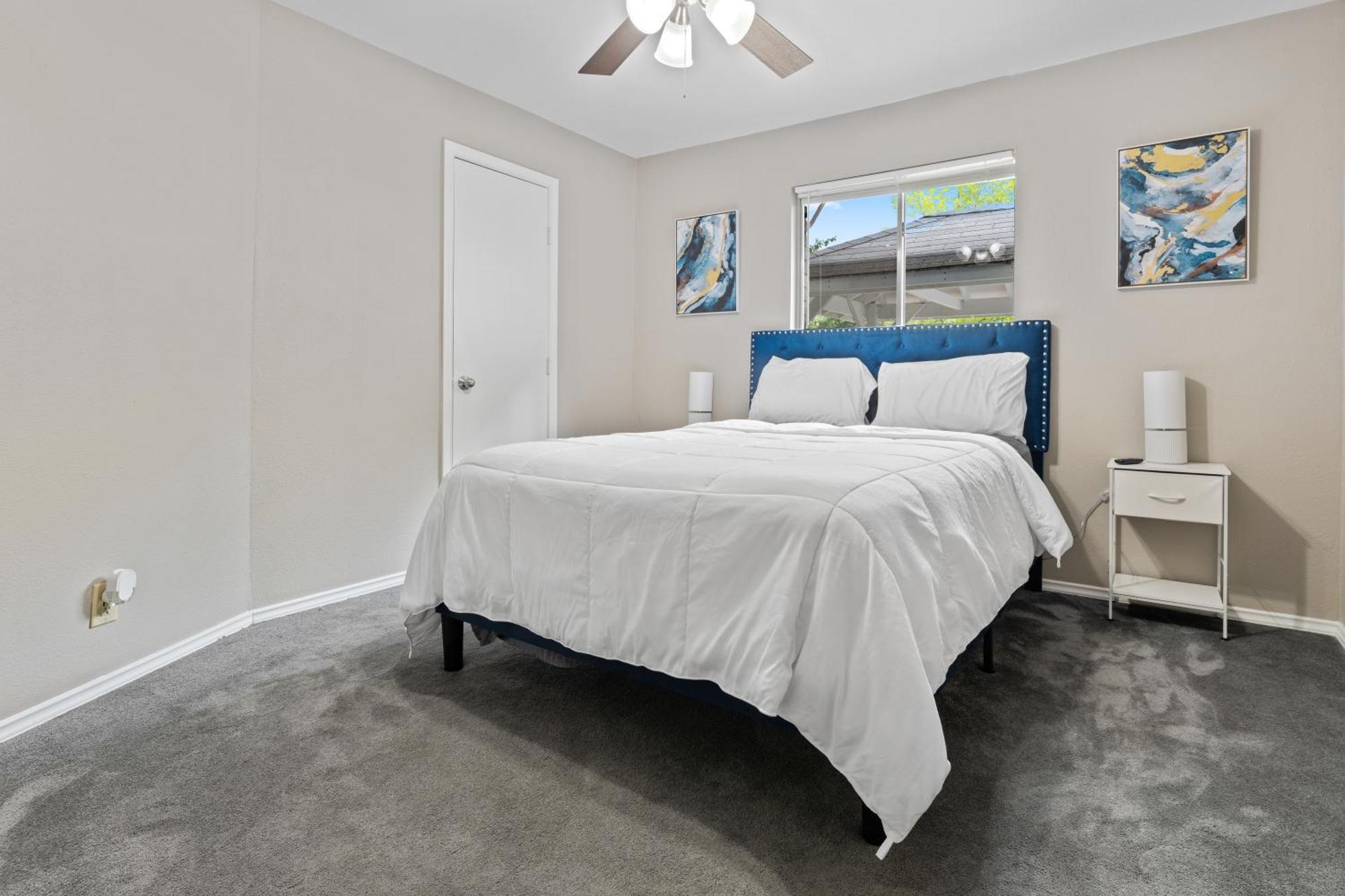 4 Bedroom Suburban Dream House - Seaworld-6Flags-Medcenter - Sleeps 10 San Antonio Exterior photo